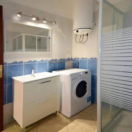 Adeje Апартаменты