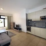 Adeje * أذيخي